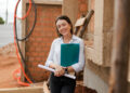Engenheira quebra paradigmas e inspira mulheres na construção civil