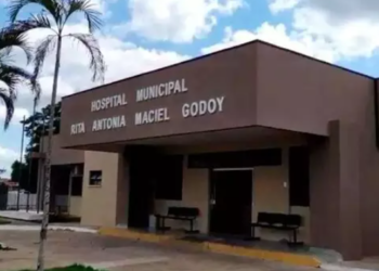 Pescador leva tiro acidental que atravessa as costas, em rancho de Caracol