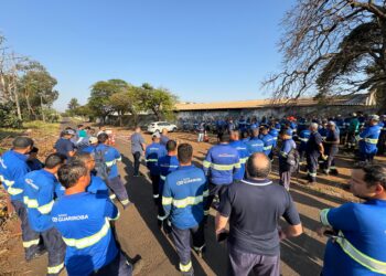 Colaboradores da Águas Guariroba recebem treinamento sobre padronização de sinalização de obras