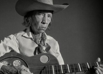 Governo de Mato Grosso do Sul comemora os 100 anos da violeira Helena Meirelles