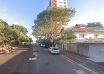 Corpo de idoso é encontrado enrolado em coberta e em decomposição, em Campo Grande