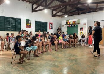 Escola das Favelas reúne equipe multidisciplinar para trazer transformação à periferia de Campo Grande