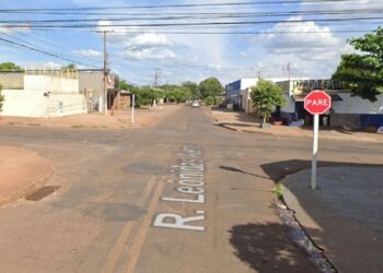 Motociclista avança preferencial, é atropelada por veículo e morre, em Dourados