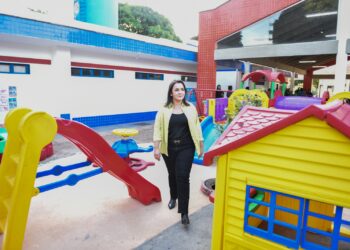 Adriane diz que vai ampliar investimento em novos espaços de socialização nas escolas