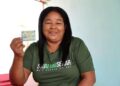VÍDEO: Aluna do Senar/MS assina RG pela primeira vez na vida