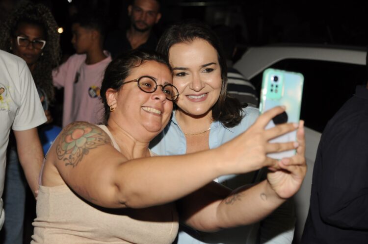 Adriane ouve demandas e destaca conquistas em reuniões com moradores da região Segredo