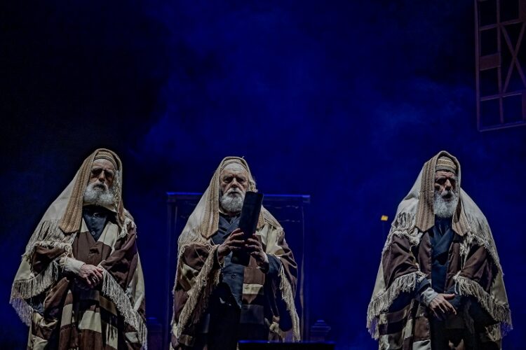 No teatro Dom Bosco, peça “O Deus de Spinoza” chega a Campo Grande em outubro