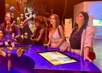 Elenco de “Nunca Te Prometi Um Mar de Rosas” visita Bioparque Pantanal