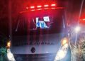 Acidente entre carreta e veículo cargueiro mata um condutor, na BR-267