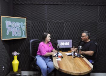 Prefeita Adriane reitera compromisso com a valorização dos professores e propõe avanços para a Educação