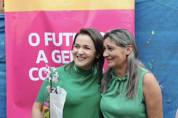 Adriane destaca avanços e propõe maior valorização dos servidores públicos municipais