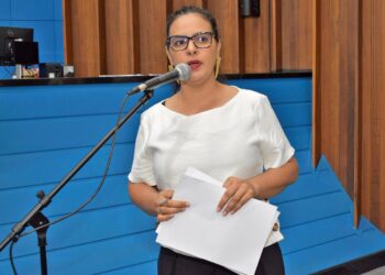 Deputados aprovam projeto de Gleice Jane que reconhece legado de Tia Eva