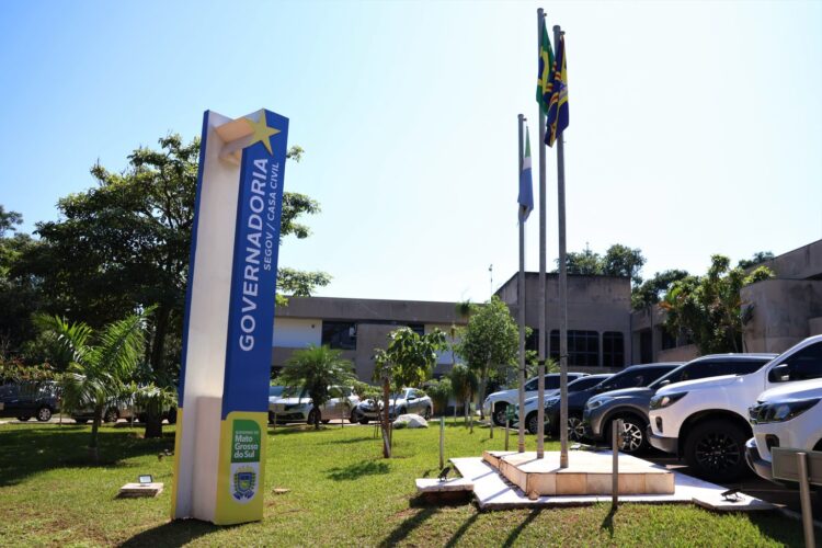 Há 60 dias do Natal, Governo de MS define as datas para o recesso dos servidores