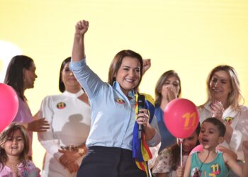 Prefeita Adriane Lopes promete pôr fim à era de obras inacabadas, em Campo Grande