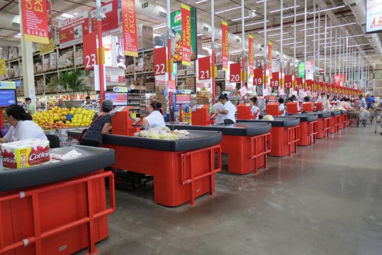 Nesta quinta-feira, Capital tem 235 vagas de emprego que não exigem experiência em atacadista