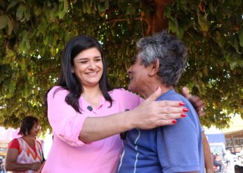 Rose quer 1% do orçamento para a Cultura e aumentar os recursos para os editais