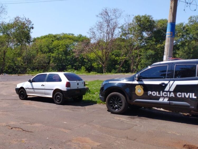 Polícia recupera no Bairro Guanandi VW Gol que tinha acabado de ser furtado de mulher