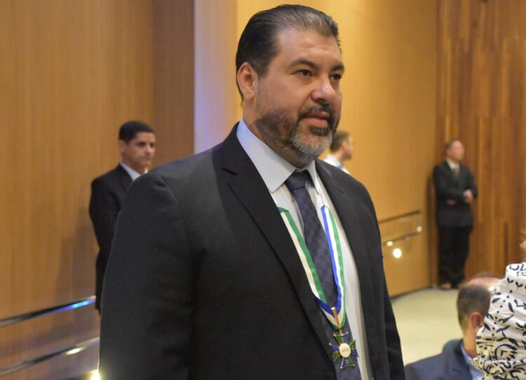 Vice-presidente da Fiems é homenageado com a Ordem Guaicurus do Mérito Judiciário do Trabalho