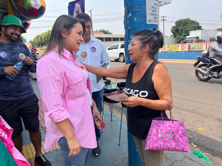 Reta final de campanha é marcada por desmentir fake news e Adriane cita compromisso com transparência