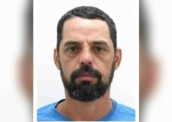 Acusado de matar ex-mulher e o esposo dela no Coophatrabalho ganha cartaz de procurado