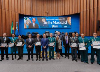 Deputado entrega Medalha Coronel PM Adib Massad e homenageia 30 personalidades da segurança pública
