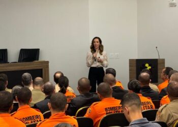 Palestra no Corpo de Bombeiros Militar aborda prevenção e combate ao assédio moral no trabalho
