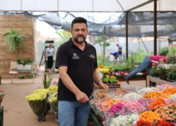 VÍDEO: Com apoio do Senar/MS, floricultor aprimora gestão e qualidade da produção