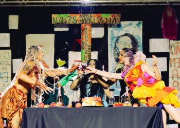 Arte nas Estações traz roda de danças e espetáculo Culto das Travestis neste sábado
