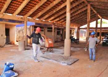 Prefeita avança na transformação da educação com a retomada da construção de escolas paradas há décadas