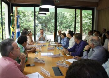 Governo de MS reúne bancada federal para definir distribuição de emendas e projetos prioritários para 2025