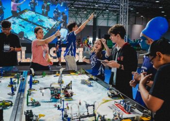 Tech Vikings domina premiações do Circuito Estadual de Robótica Sesi MS