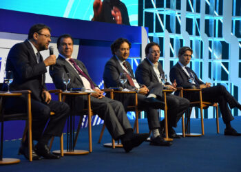 Longen debate apagão da mão de obra com ministro do Trabalho e especialistas no ENAI