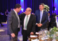 Longen prestigia entrega de título de cidadão e comenda do mérito a presidente do CNC