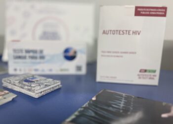 Projeto “A Hora é Agora” facilita diagnóstico de HIV com autotestes entregues em casa
