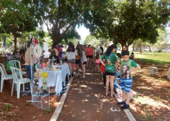 Chegada do Papai Noel, atrações artísticas e carretão marcam Edição Especial de Natal da Feira Cultural da Sagarana hoje