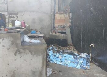Churrasqueira cai em cima de adolescente enquanto trabalhava e o mata, em Dourados
