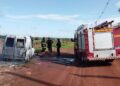 Dois veículos Fiat Fiorino amanhecem incendiados em Dourados e polícia investiga motivo