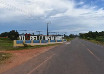 Jovem é morto com 3 tiros na cabeça e 1 no peito por atiradores na fronteira