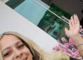 Natural de Campo Grande, Letícia realiza sonho de montar salão de beleza em frente à praia