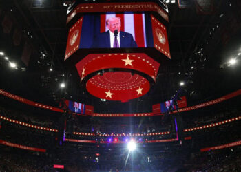 Trump perdoa quase todos acusados no ataque de 6 de janeiro ao Capitólio dos EUA