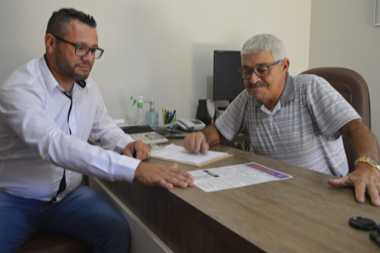 Frentistas de MS se reúnem neste domingo para discutir salários da classe