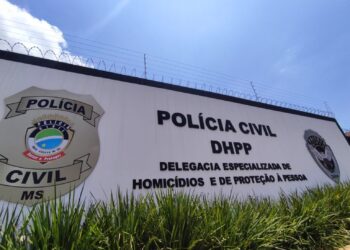 Venezuelano alega legítima defesa por deixar um com vísceras pra fora no Centro e é liberado