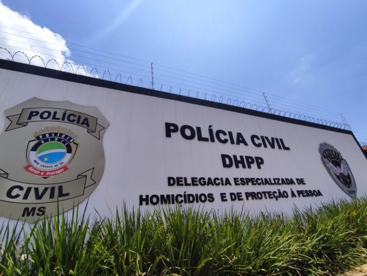 Venezuelano alega legítima defesa por deixar um com vísceras pra fora no Centro e é liberado