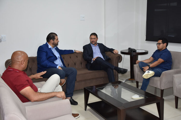 Longen discute reindustrialização da Capital com presidente da Câmara de Vereadores