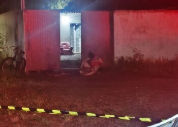 Homem que passava férias na casa da irmã, leva facada em bar e morre, em Dourados