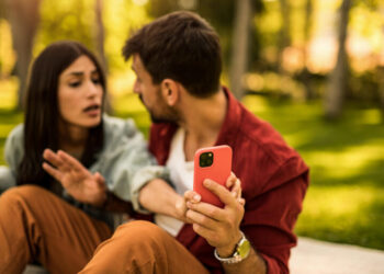 Dicas para lidar com o ciúmes sem prejudicar o relacionamento