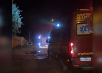 Homem com transtornos psiquiátricos se tranca em quarto de casa em chamas e morre