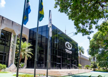 TCE-MS estabelece normas gerais para concurso público de auditores e analistas de controle externo