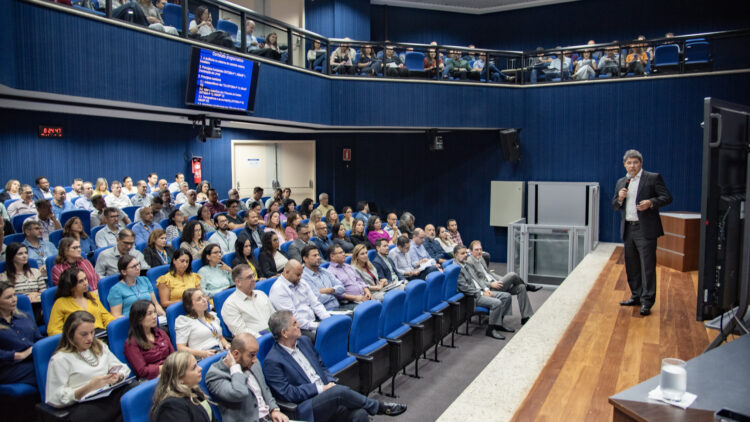 TCE-MS oferece capacitação continuada para auditores e técnicos de controle externo