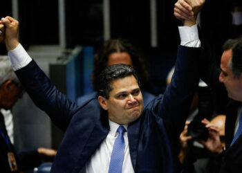 Eleito presidente do Senado, Alcolumbre defende postura corajosa diante de Governo e Judiciário